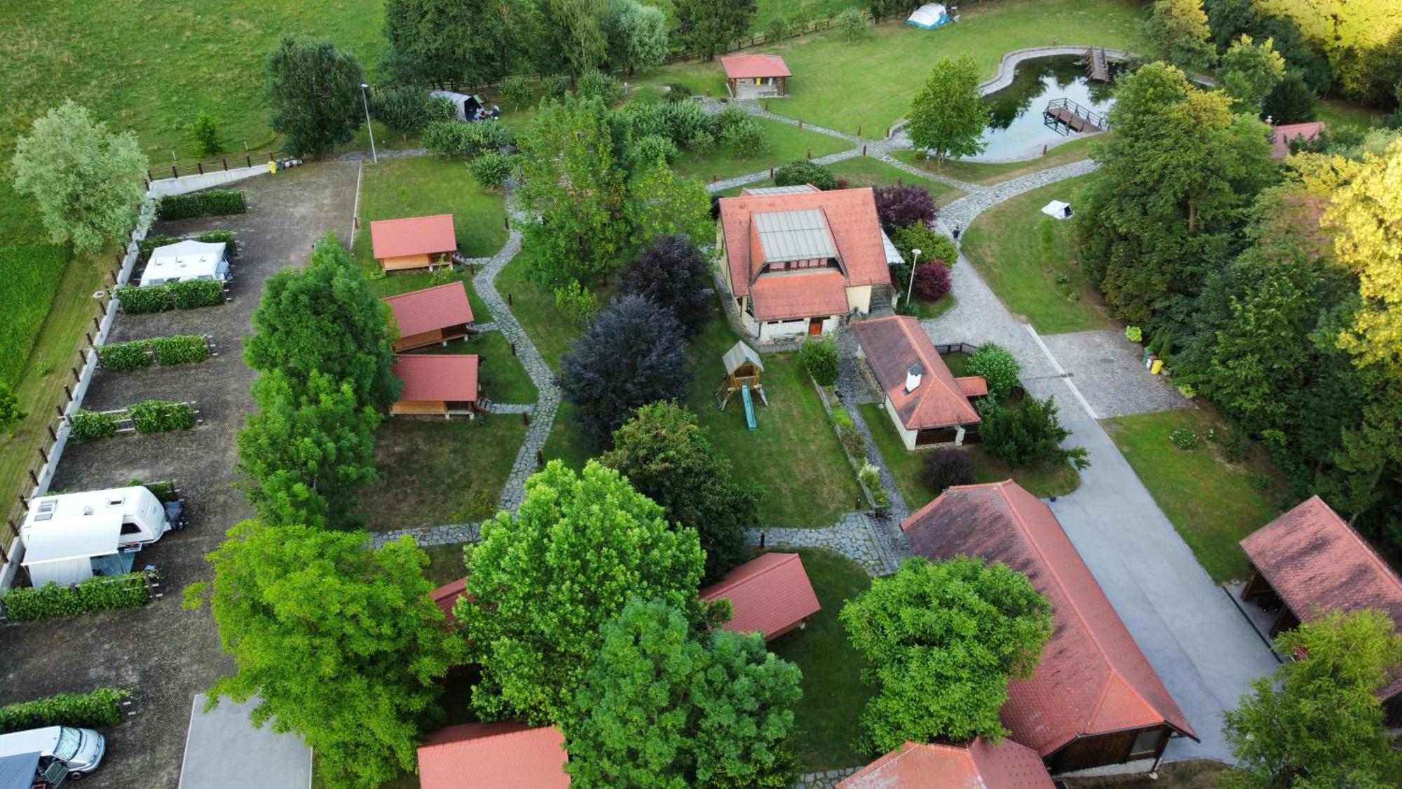 Apartments Kamp Podgrad Vransko מראה חיצוני תמונה