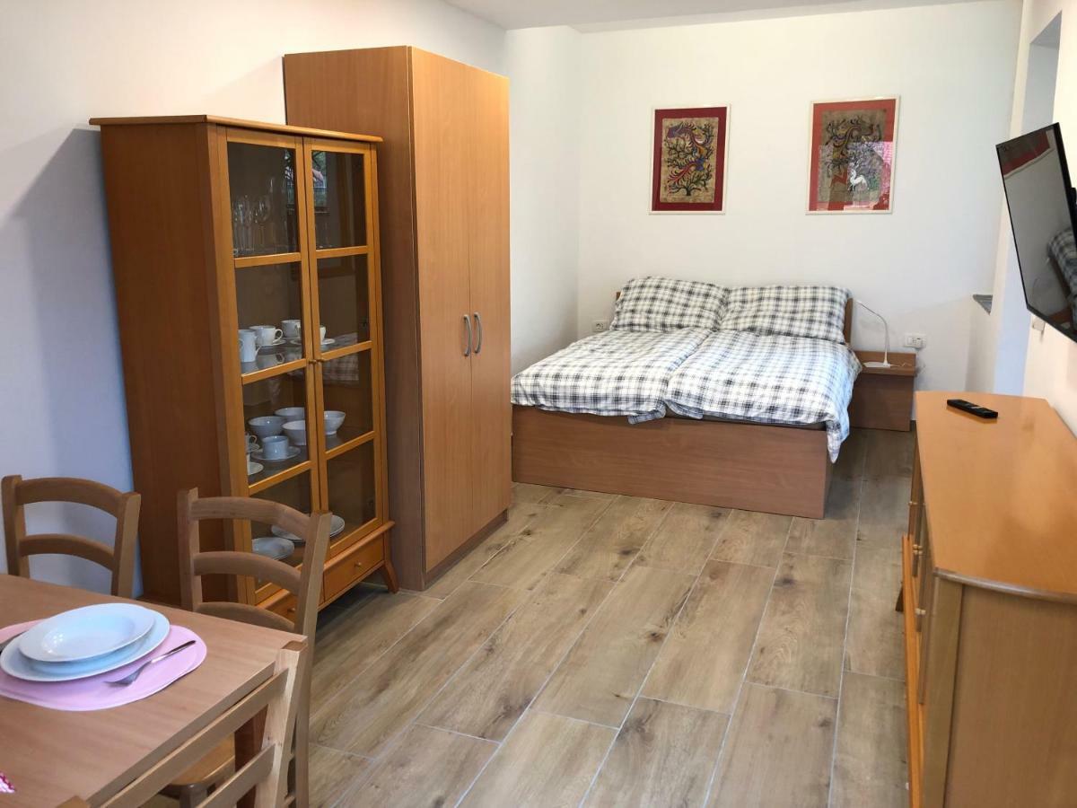 Apartments Kamp Podgrad Vransko מראה חיצוני תמונה